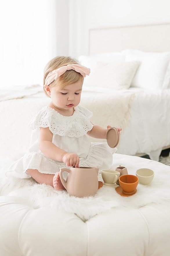Marlowe & Co Silicone Tea Play Set for Children, 12 Piece Dishwasher Safe Tea Gift Set for Toddlers (Botanical Rose)