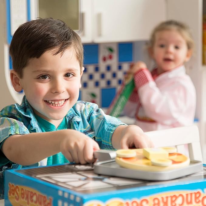 Melissa & Doug Flip and Serve Pancake Set Pretend Play Play Food 3+ Gift for Boy or Girl
