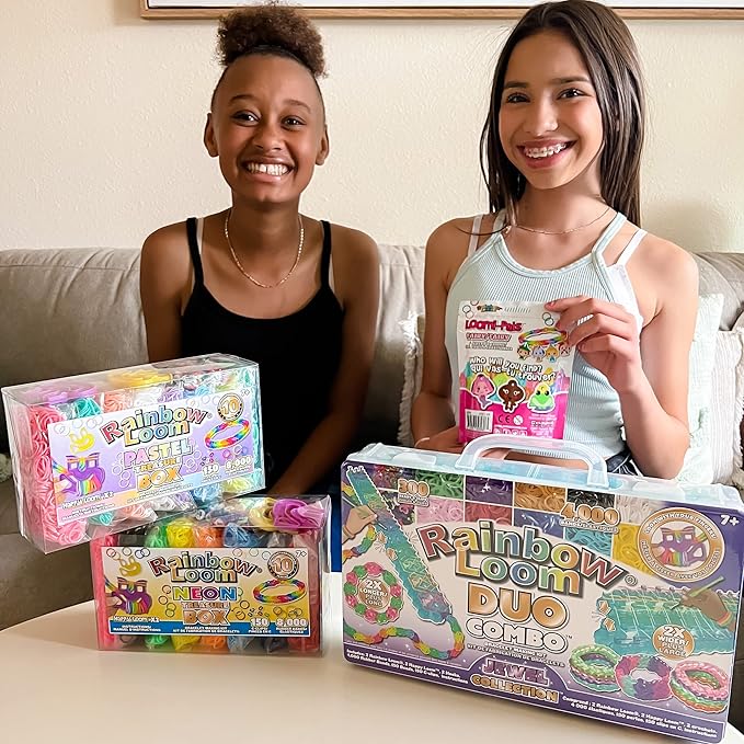 Rainbow Loom® Treasure Box NEON Edition, 8,000 Rubber Bands in 8 Different Neon Colors, and a Bonus of 2 Happy Looms, Great Activities for Boys and Girls 7+