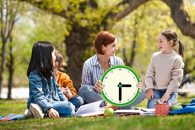 WhatSign 34Pcs Telling Time Bulletin Board Set Decoration Clock for Kids Learning to Tell Time Telling Time Teaching Practice Clock for Elementary Preschool Classroom Supplies Teachers Back to School