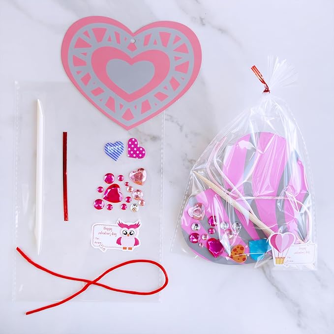 Winlyn 32 Sets Colorful Magic Color Scratch Valentine Hearts Ornaments Decorations Valentine Scratch Art Hearts Valentine's Day Craft Kits for Kids Classroom Activities Party Favors Gift Exchange