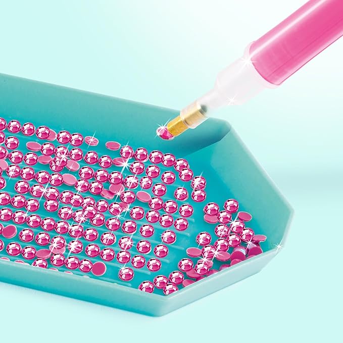 Canal Toys Style 4 Ever Diamond Art Unicorn or Butterfly Lamp Set. Bead up The Unicorn and Butterfly, Then swap Out on The Light up Base. Age 6+