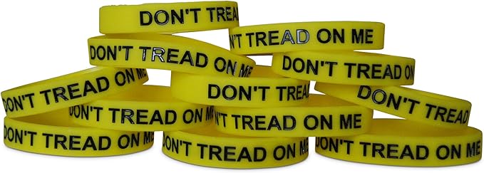 Novel Merk Don't Tread On Me 12-Piece Yellow Party Favor & School Carnival Prize Silicone Rubber Band Wristband Bracelet Accessory
