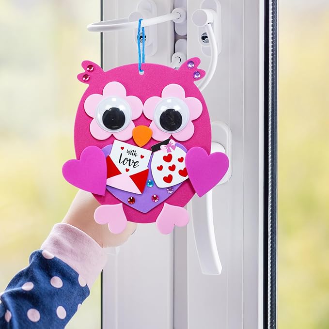 Winlyn 24 Sets Valentine's Day Craft Kits Heart Crafts DIY Valentine's Day Owl Ornaments Decorations Art Sets Foam Owl Heart Stickers for Kids Valentine's Day Party Classroom Activities Gift Exchange