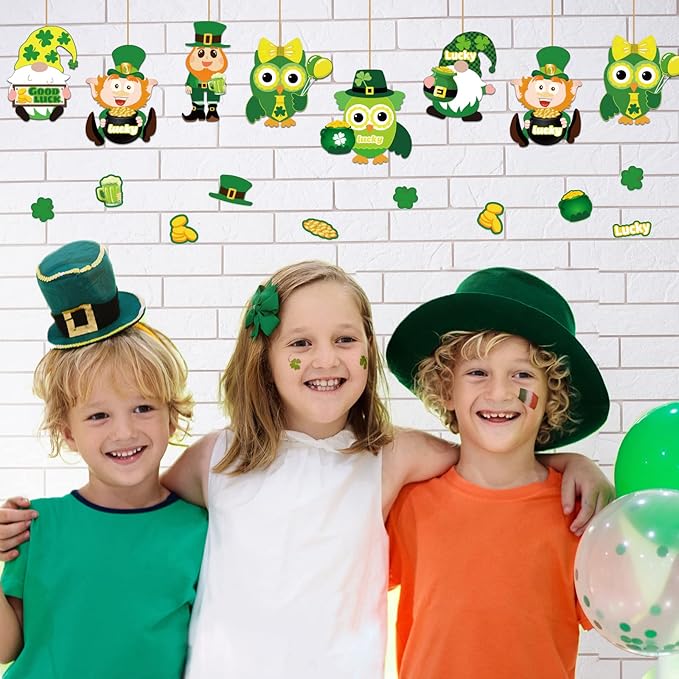 chiazllta 30 PCS St. Patricks Day Craft Kits for Kids DIY Leprechauns Shamrock Owl Gnome Sticker Craft Ornament St. Patricks Art Craft for Party Home Class School Game Activities