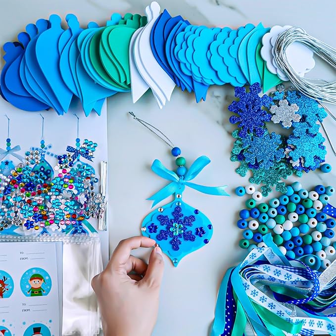 Winlyn 24 Sets Christmas Craft Kits Winter Crafts DIY Snowflake Baubles Ornaments Decorations Snowflake Foam Stickers Christmas Arts and Crafts for Kids Holiday Classroom Art Activities Party Favors