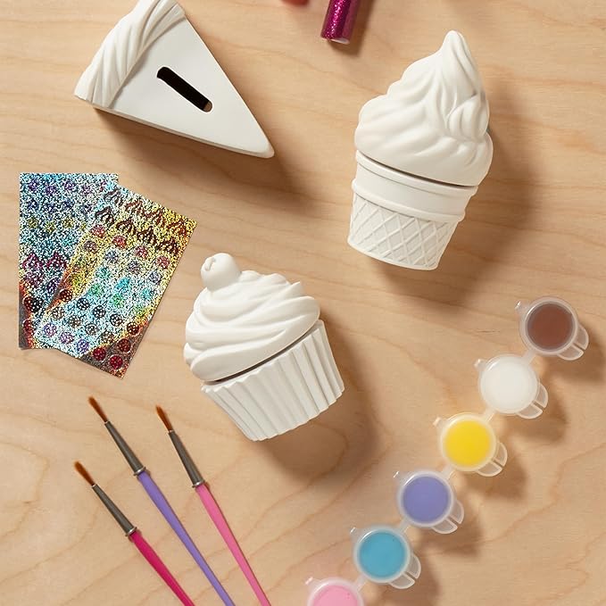 Melissa & Doug Sweet Keepsakes Craft Kit: 2 Decorate-Your-Own Treasure Boxes and a Cake Bank, One Size, Dyo