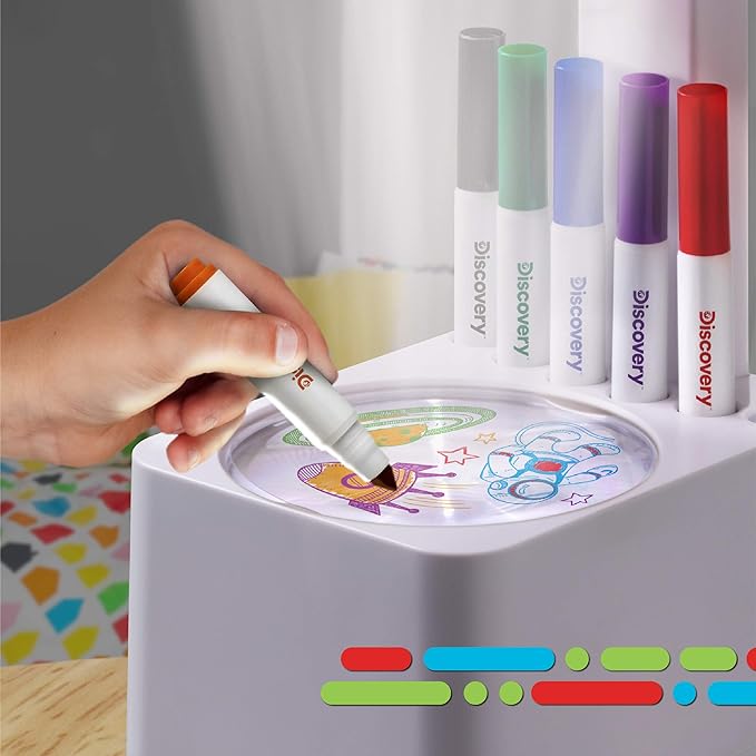 Discovery Kids Art Projector with Six Dry Erase Markers and 10 Reusable Drawing Discs, Draw on Reusable Transparent Sheets, Magnify and Project Art onto Ceilings, Walls, and More