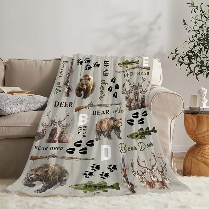 Hunting Deer Throw Blanket Fish Bear Elk Hunt Blanket Gifts for Kids Girls Boys Adults Women Men Soft Cozy Warm Plush Fluffy Fuzzy Fleece Blanket Home Decor 40''X50''