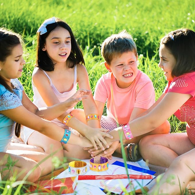 Outus 20 Pcs Bracelet Making Kits 12 Pcs Kids Snap Bracelets 8 Pcs Glitter Gem Stickers DIY Your Own Bracelet Jewelry Crafts for Girls Ages 6-12 DIY Birthday Gifts Crafting Party Favors Supplies