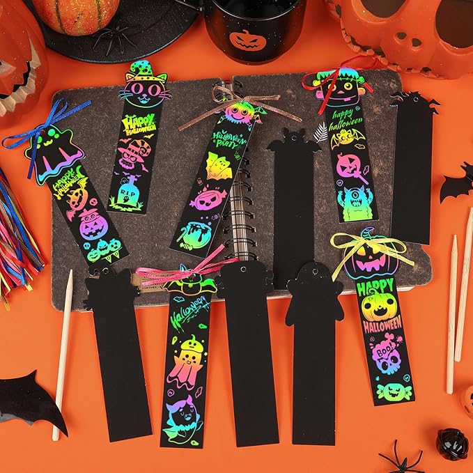 AUGSUN 96Pcs Halloween Scratch Bookmarks, Cute Pumpkin Bat Spider DIY Crafts Kit Rainbow Magic Scratch Paper Art School Classroom Activity Halloween Party Favors