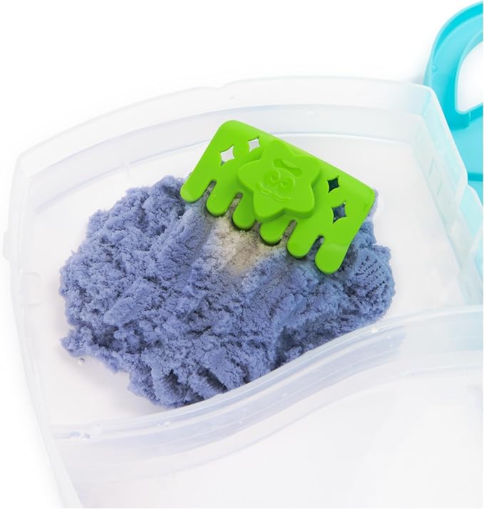 Kinetic Sand, Splash Starter Case with 6oz Color-Change Play Sand, 3 Tools & Molds, Reusable Storage, Sensory Toys for Kids Ages 3 and up