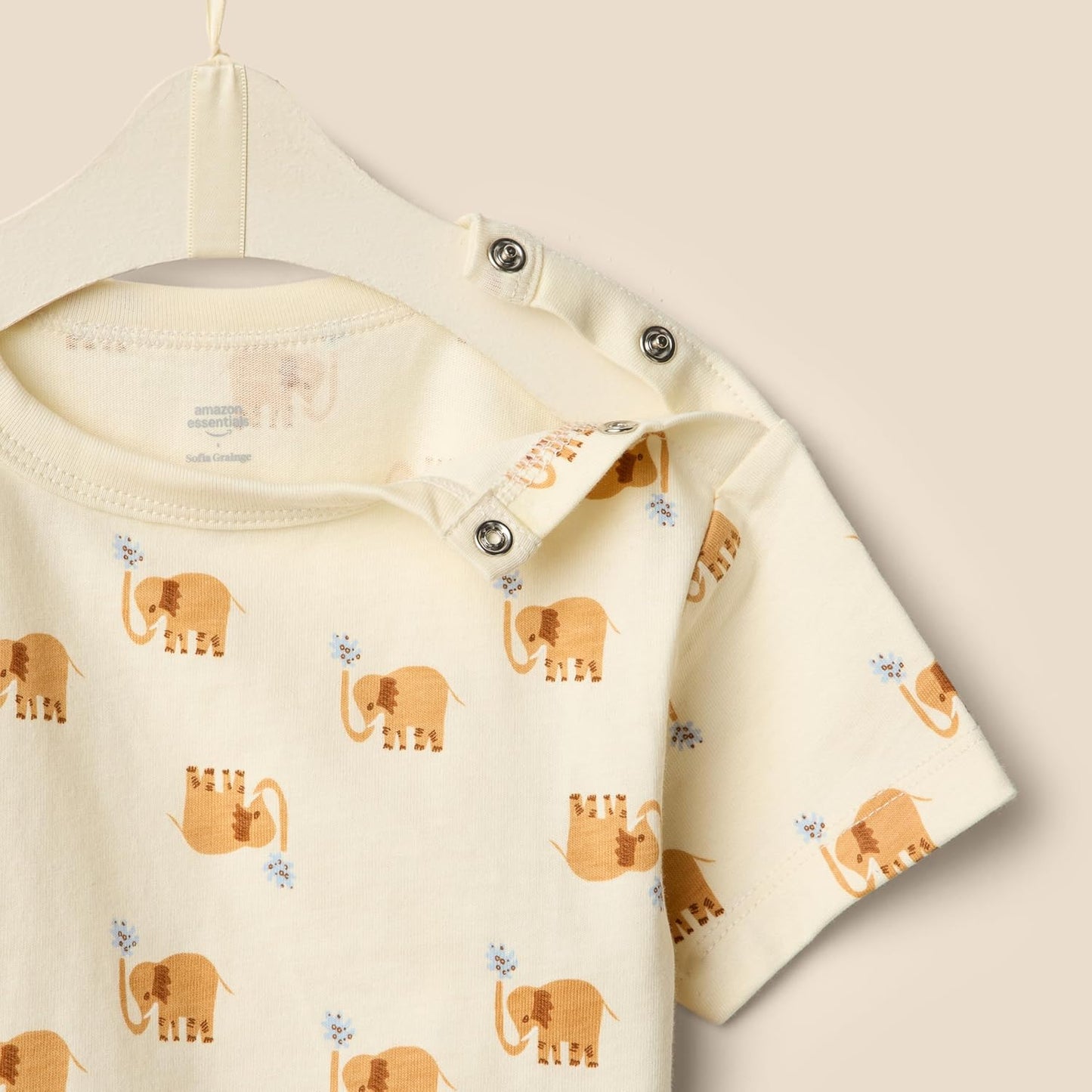 Amazon Essentials x Sofia Grainge Toddlers and Baby Boys' Short Sleeve T-Shirts, Pack of 2