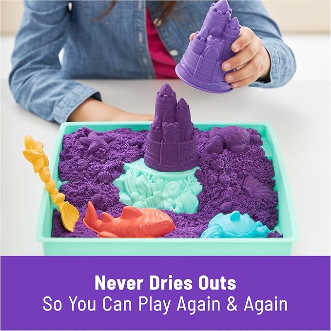 Kinetic Sand, Sandbox Set with 1lb Purple Play Sand, 4 Tools & Molds, Storage, Sensory Toys for Kids Ages 3 and up