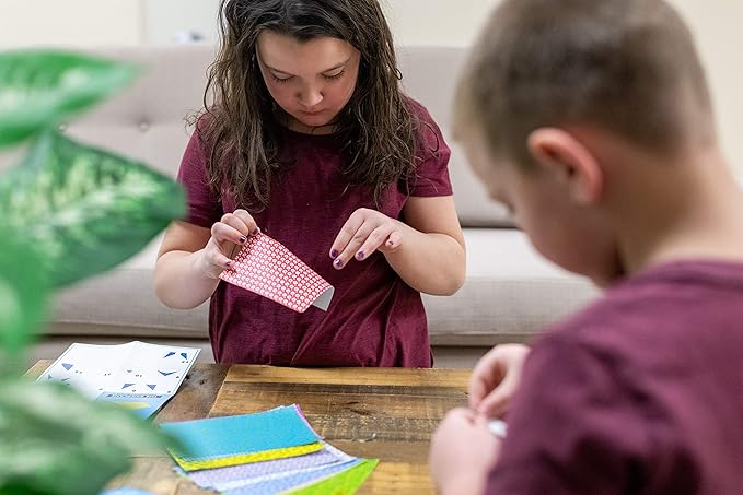 Bendon TS Shure Paper Airplanes Mini Activity Tin with 20 Paper Airplanes and Sticker Sheet 50435